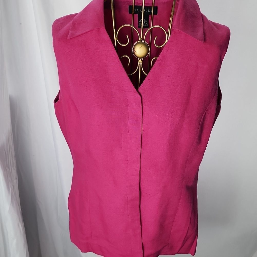Linen Blend Fuschia Hidden Button Plaquette Sleeveless Top Harold's Size 4